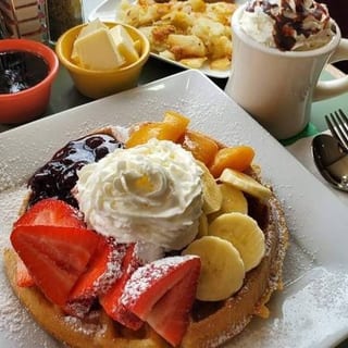 Belen's Tropical Waffle